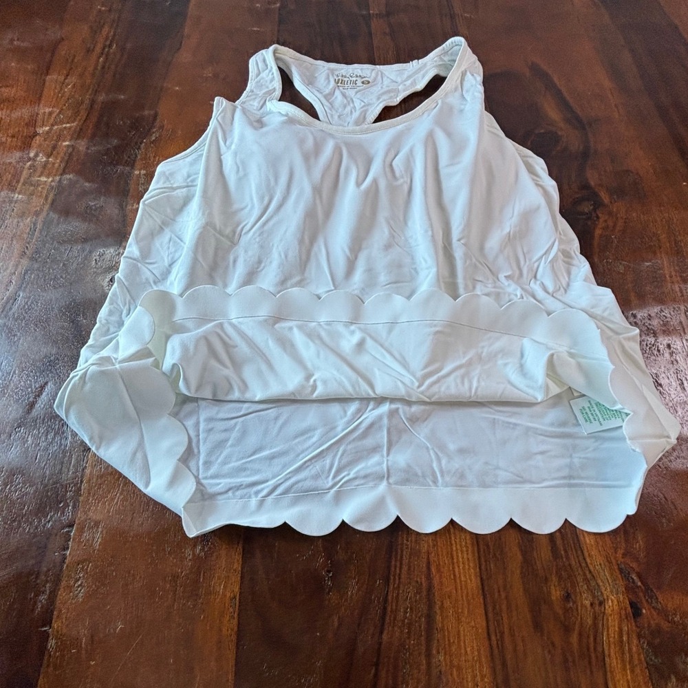 Lilly Pulitzer Luxletic White Scalloped Racerback Tank Top Built-in Bra Small - Picture 8 of 8